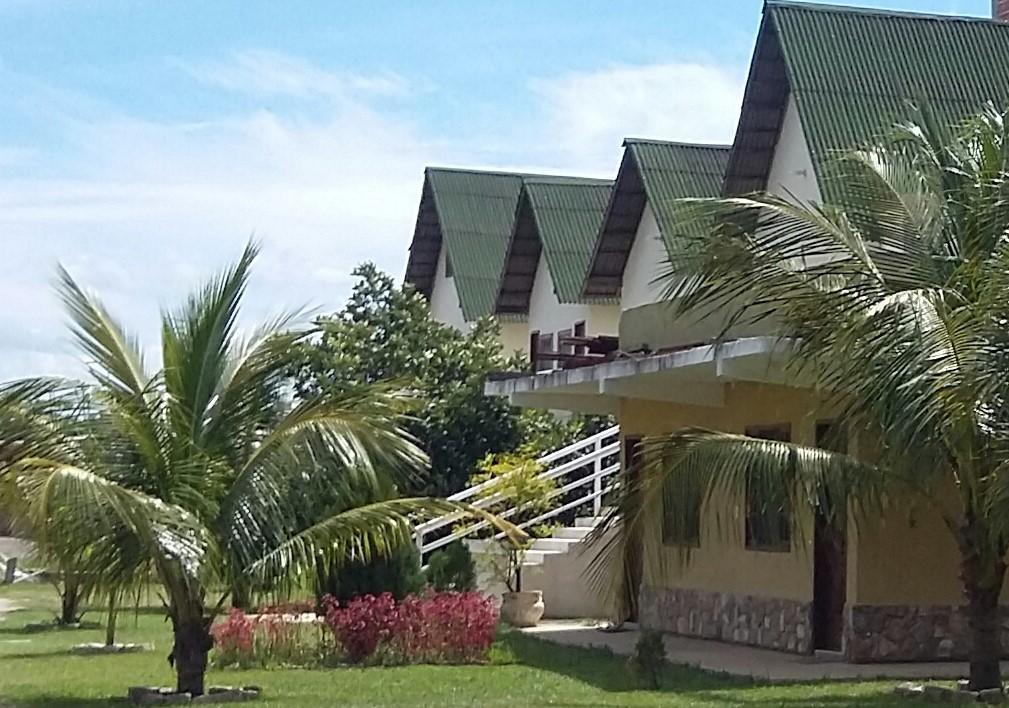 Hotel Pousada Dos Chales كامبوس دوس جويتاكازيس المظهر الخارجي الصورة